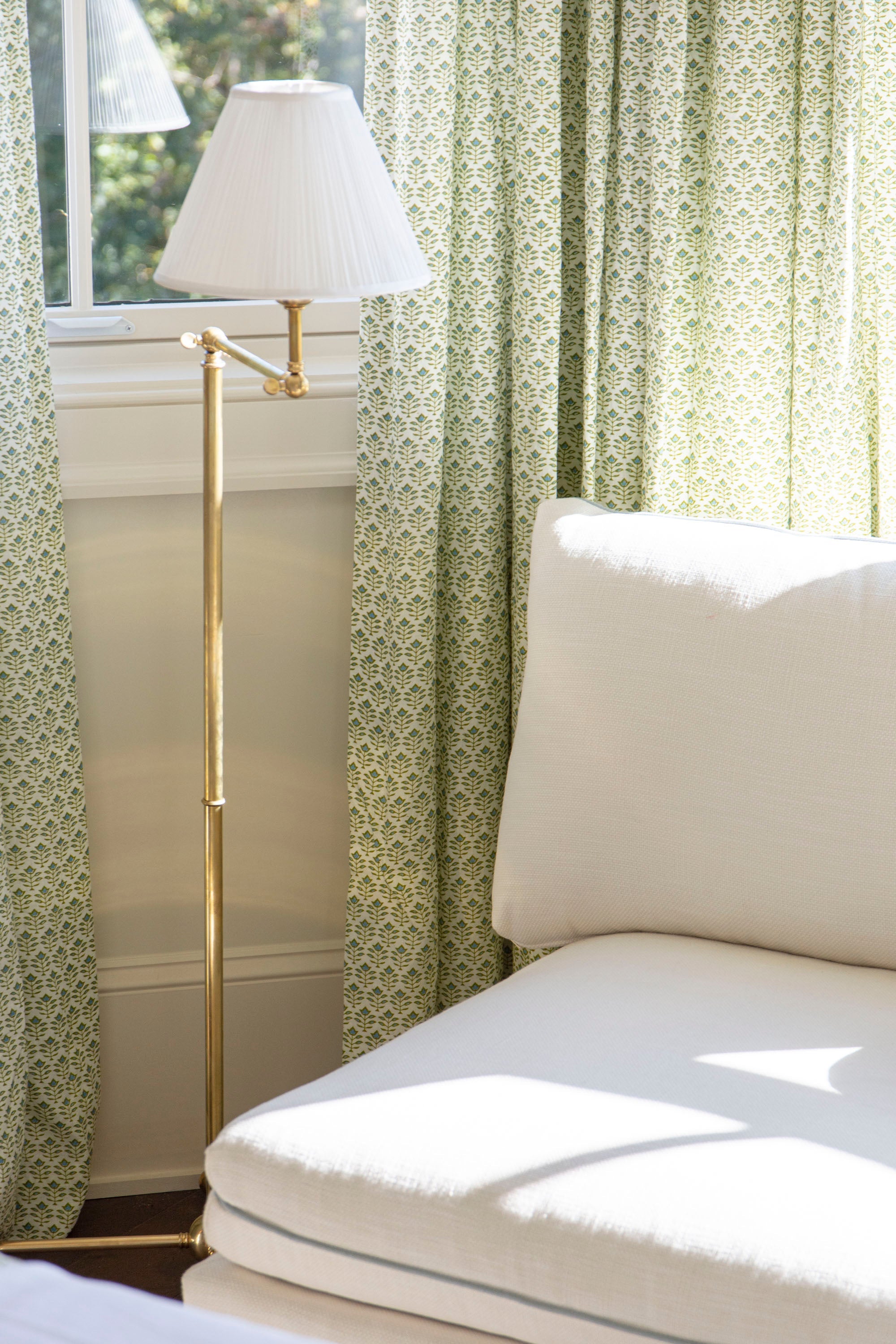 Hudson Valley Lighting Classic No.1 Floor Lamp Aged Brass